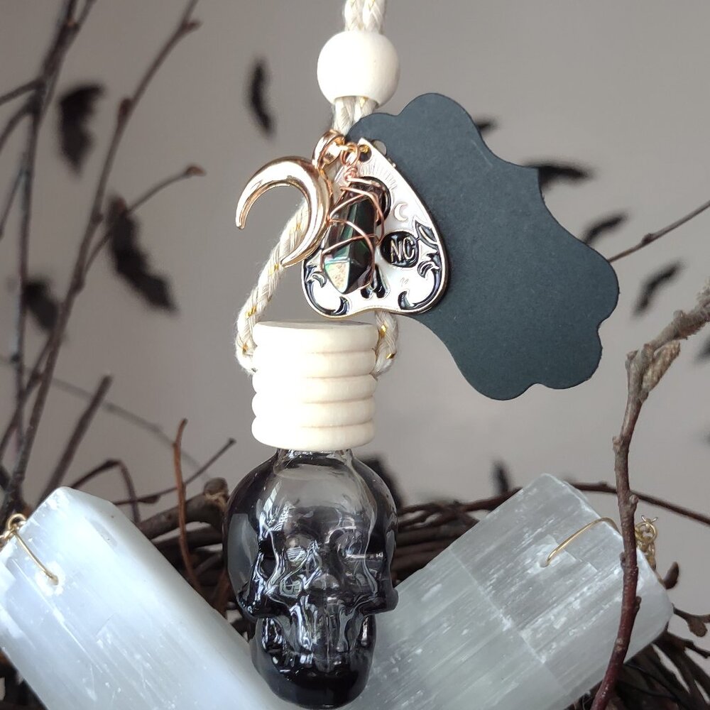 Halloween Sugary Cinnamon Pumpkin Skull Crystal Diffuser with Planchette & Moon